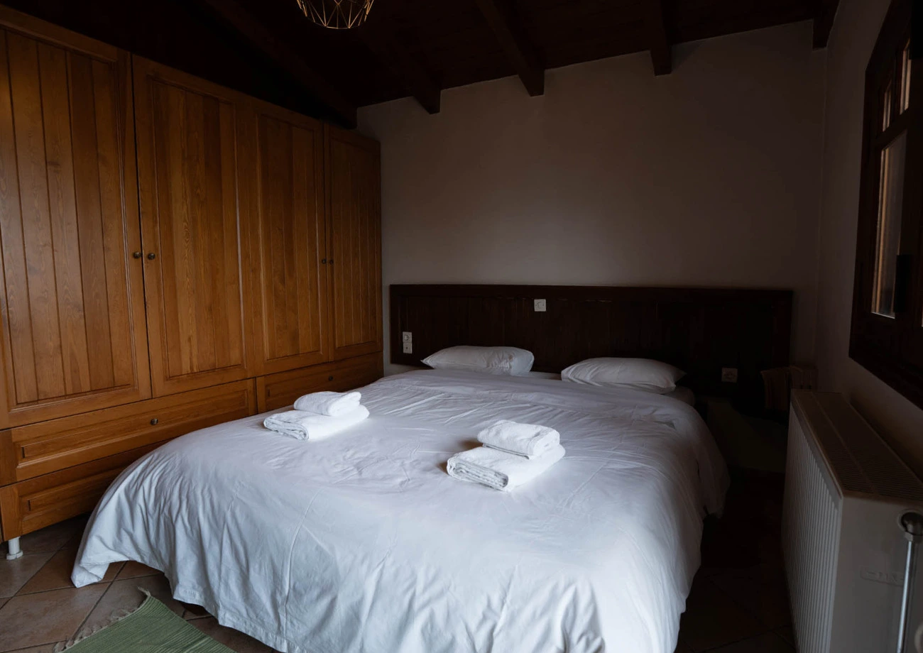 Hyas Residence 1