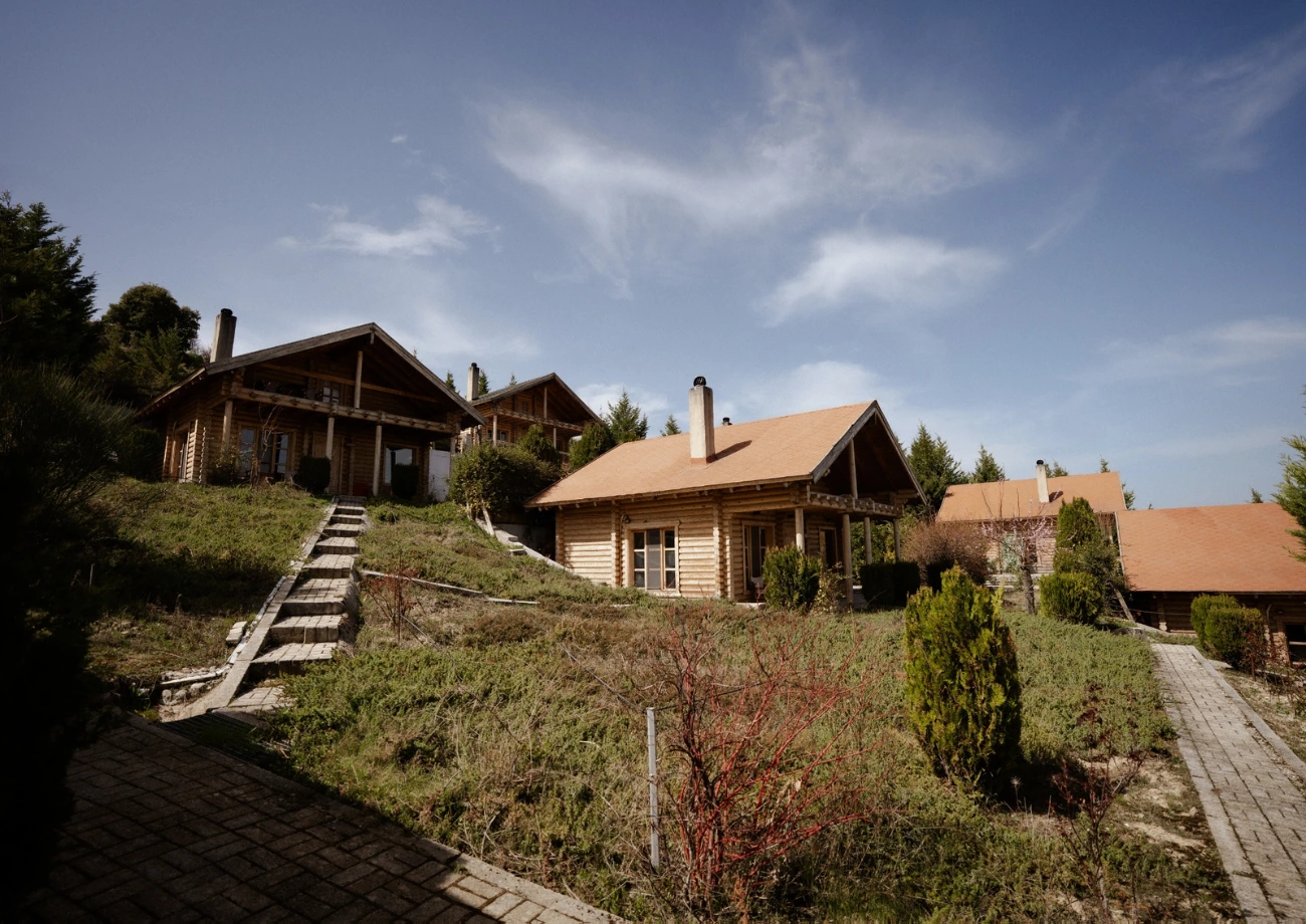 hyades resort cabins